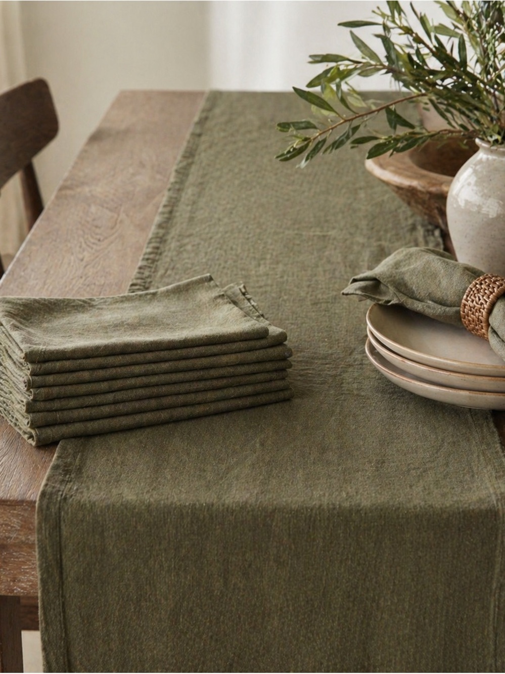Crate & Barrel Marin Linen Table Runner 120” + 8 Napkins Desert Green